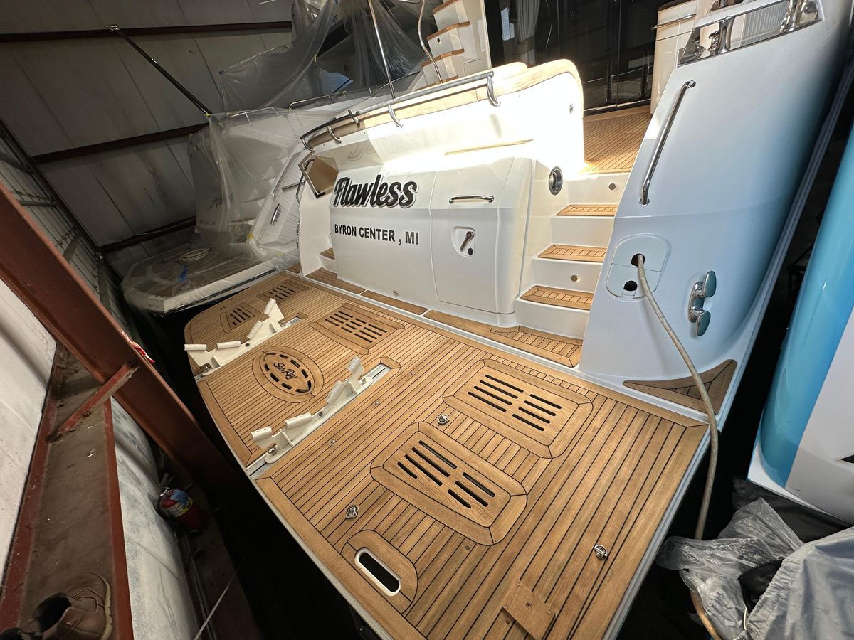 2015 Sea Ray 65 