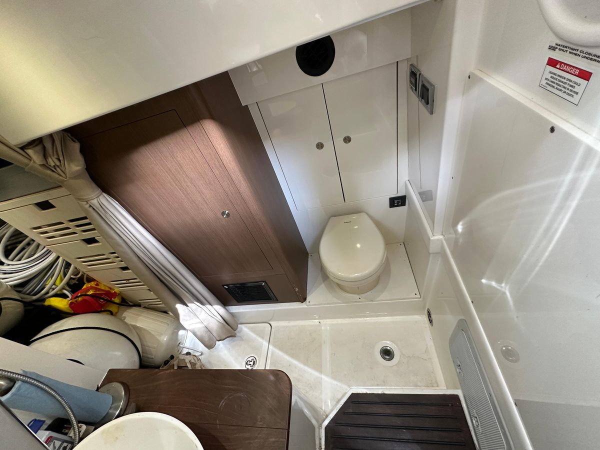 2015 Sea Ray 65 