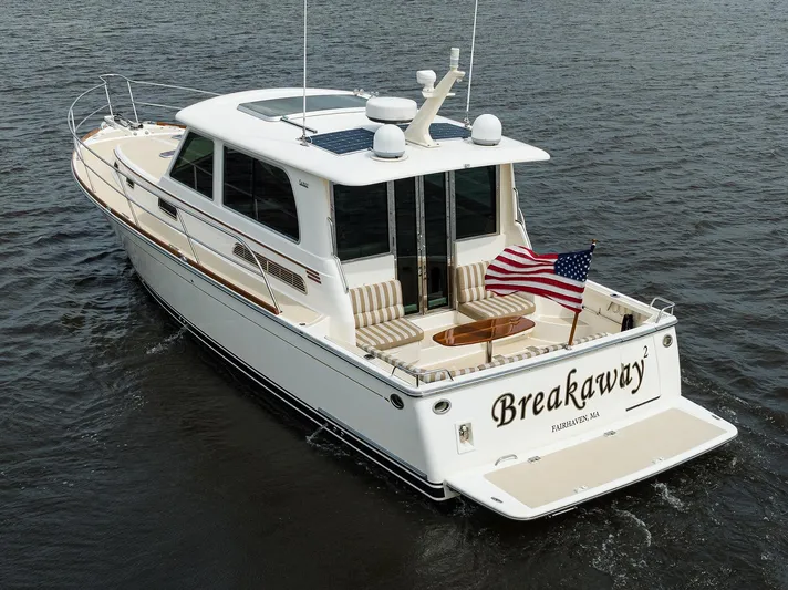 Breakaway II Yacht Photos Pics 