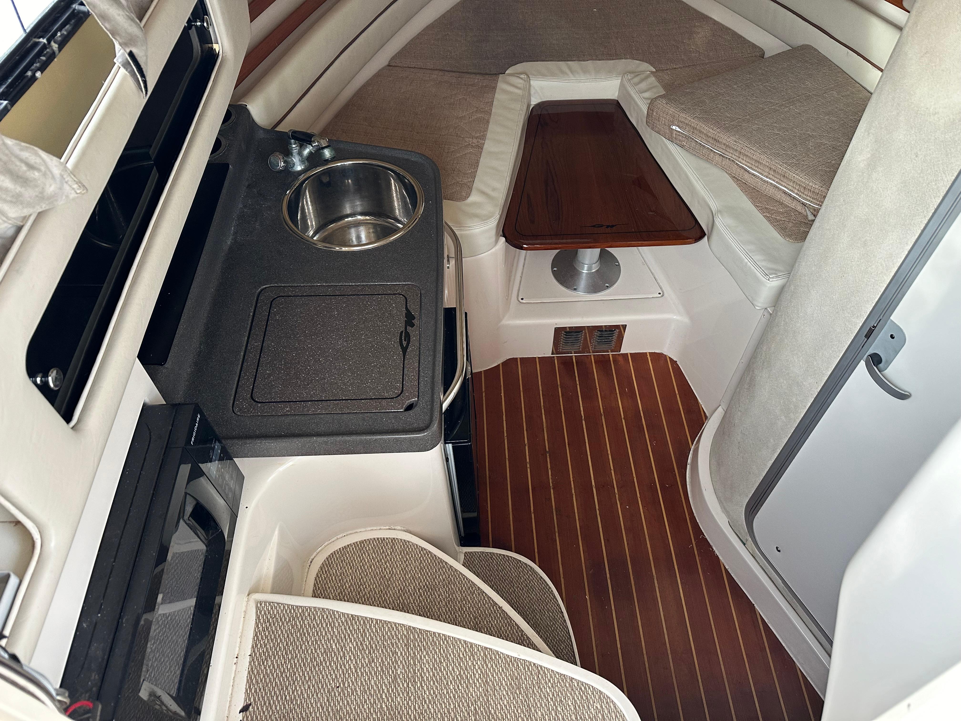 2005 GradyWhite 30 Marlin Cuddy Cabin for sale YachtWorld