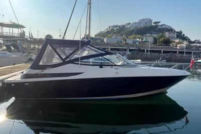 1997 Maxum 2300 SC