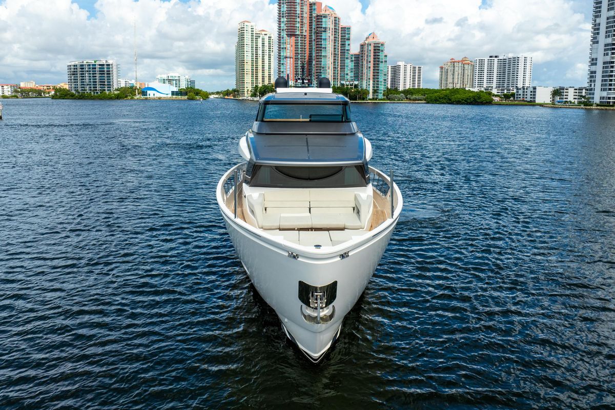 2021 Sanlorenzo 76 