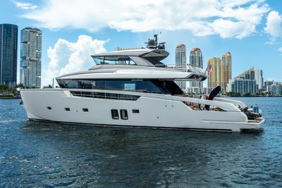 Yacht