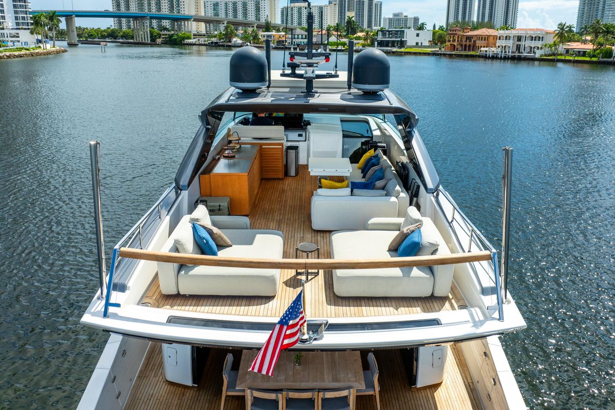 2021 Sanlorenzo 76 
