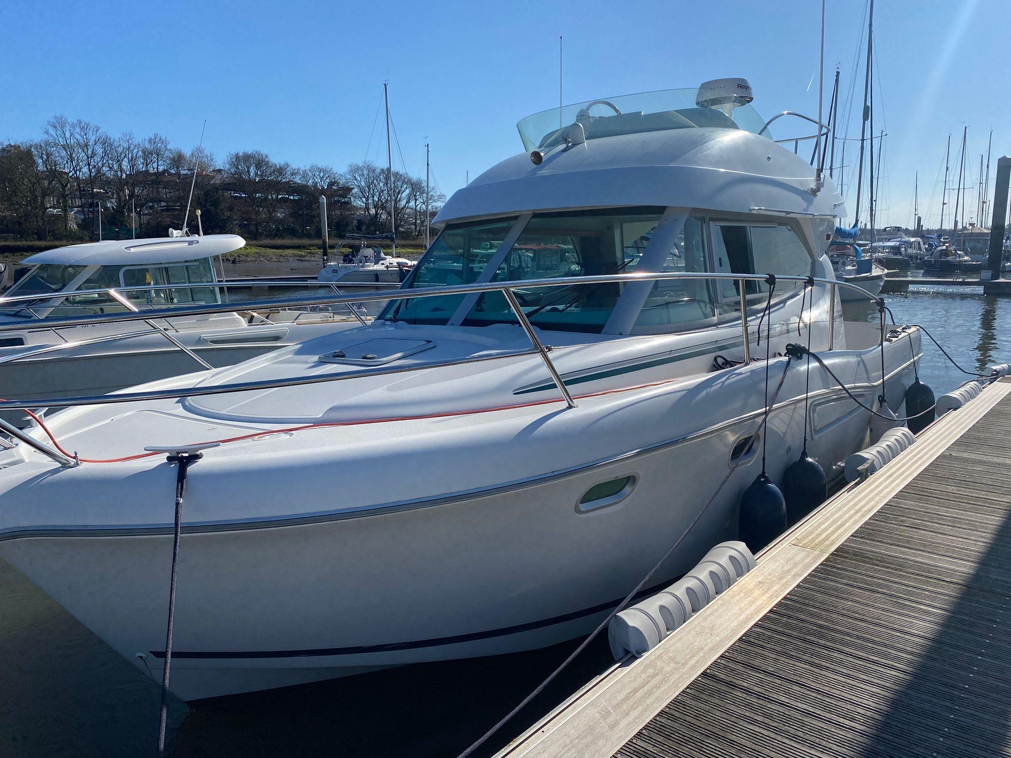 2005 Jeanneau Merry Fisher 925 Flybridge Saltwater Fishing for sale ...