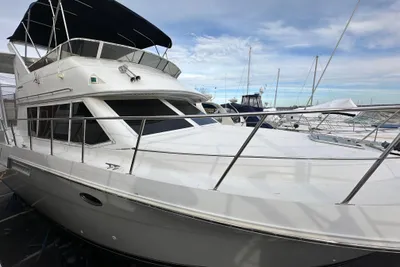 Carver 405