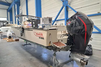 1985 Boston Whaler 25 Outrage