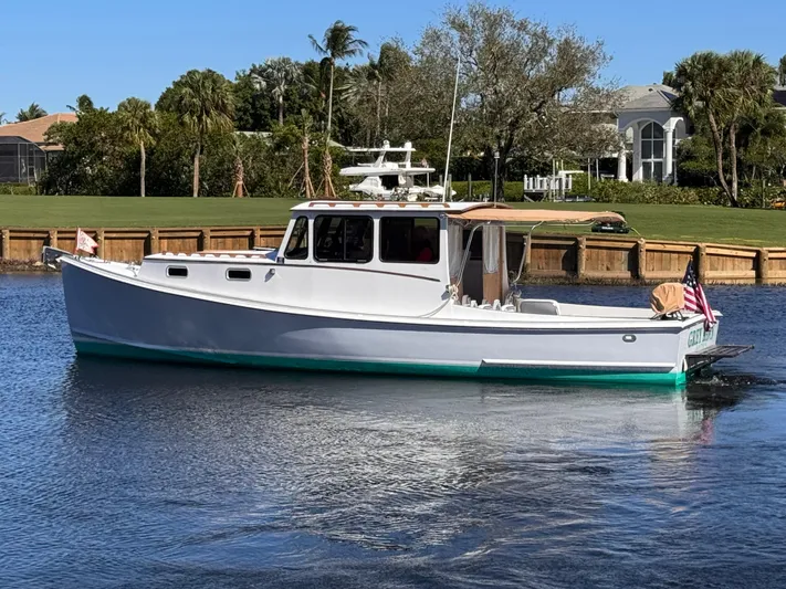Grey Dawn Yacht Photos Pics Canvas cockpit cover
