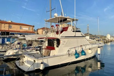 1994 Viking 43 Convertible