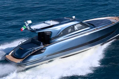 Solaris Power 48 Lobster