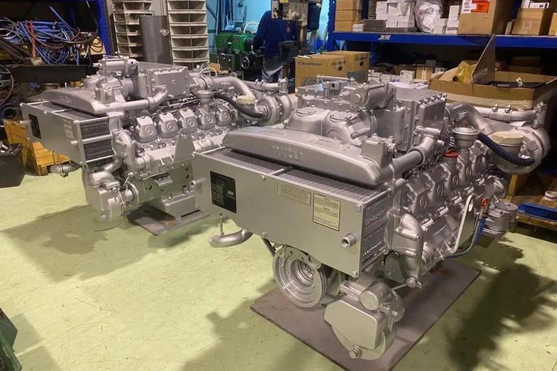  Yacht Photos Pics Twin marine engines in a workshop, Riva Corsaro 20, 1990 model.