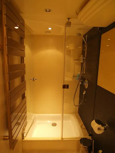 Moonriver Yacht Photos Pics 