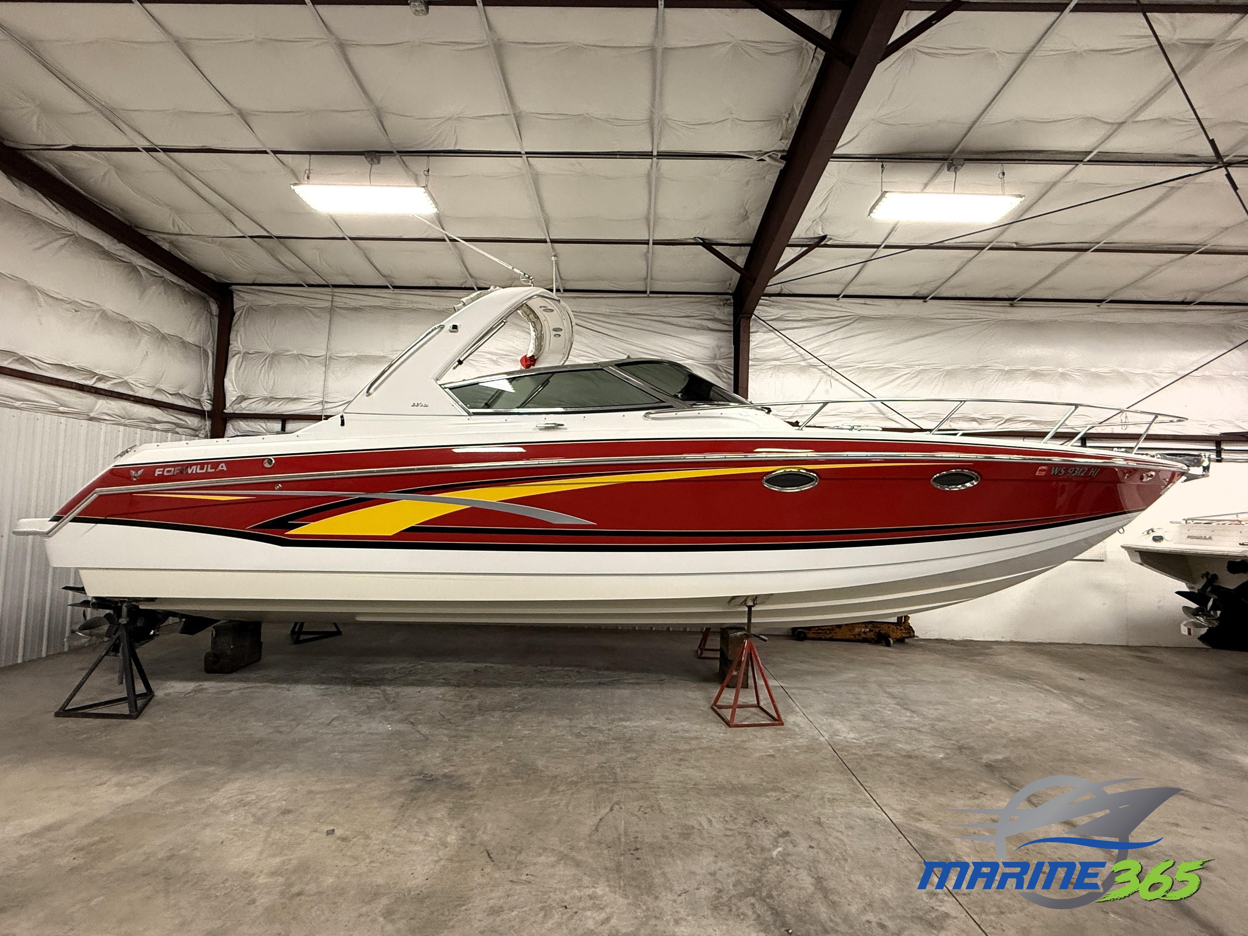 Formula 330 Sun Sport