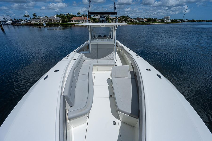 2015 SeaVee 39LE with Mercury V8's!