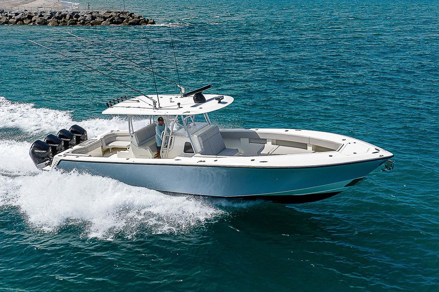 2015 SeaVee 39LE with Mercury V8's!