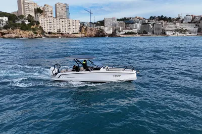 2025 Axopar 25 Cross Top