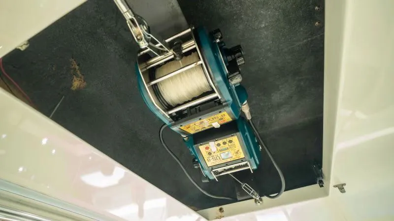 Sea Ghost Yacht Photos Pics 2008 Spencer Custom Carolina Express boat winch system, mounted on a black panel.