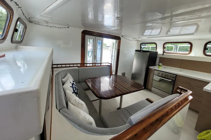 Stella Maris Yacht Photos Pics 