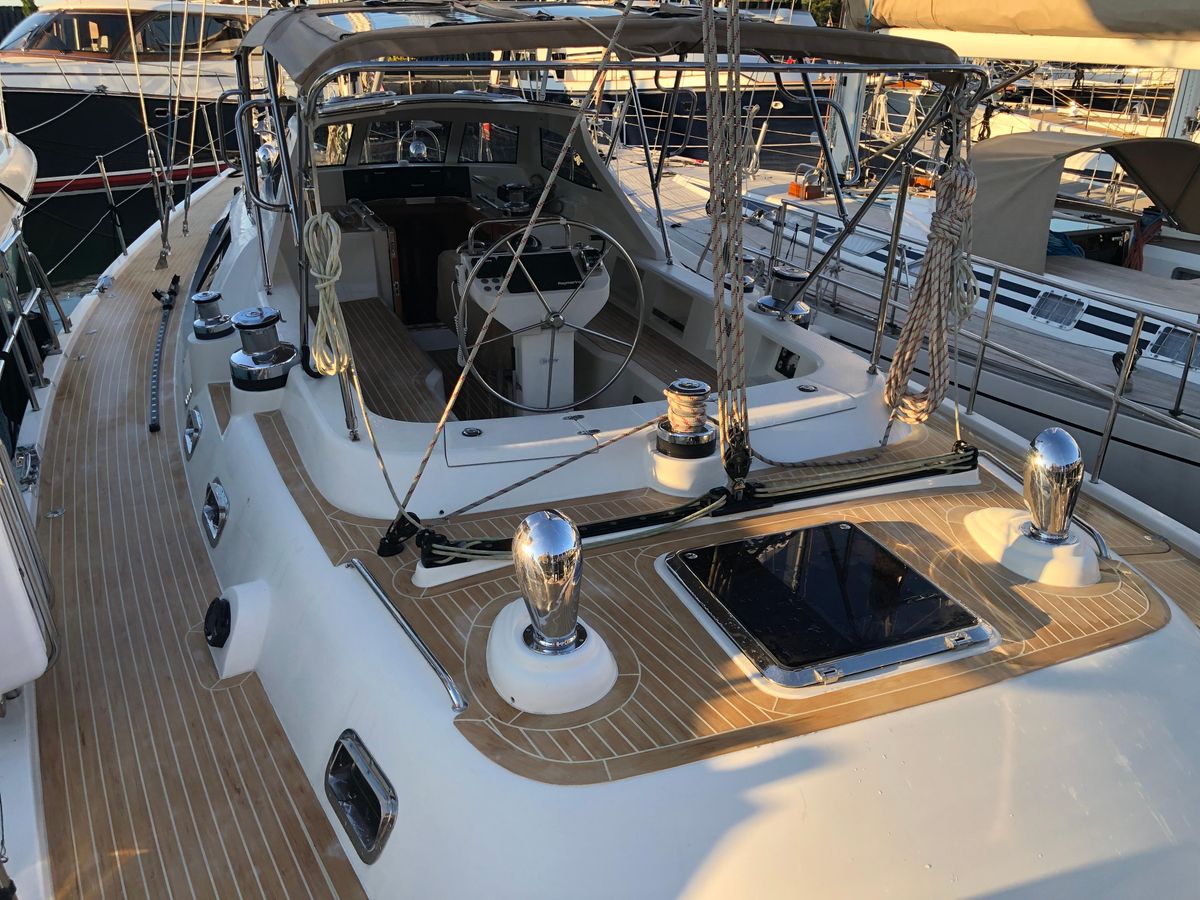 2020 Bluewater 56 