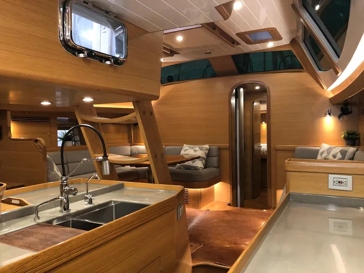 Pneumatic Yacht Photos Pics 