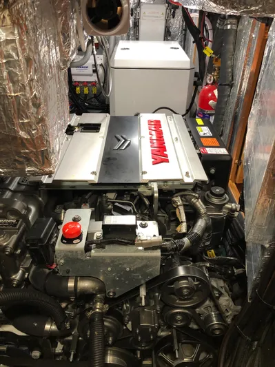 Pneumatic Yacht Photos Pics 