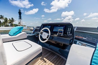 Yacht
