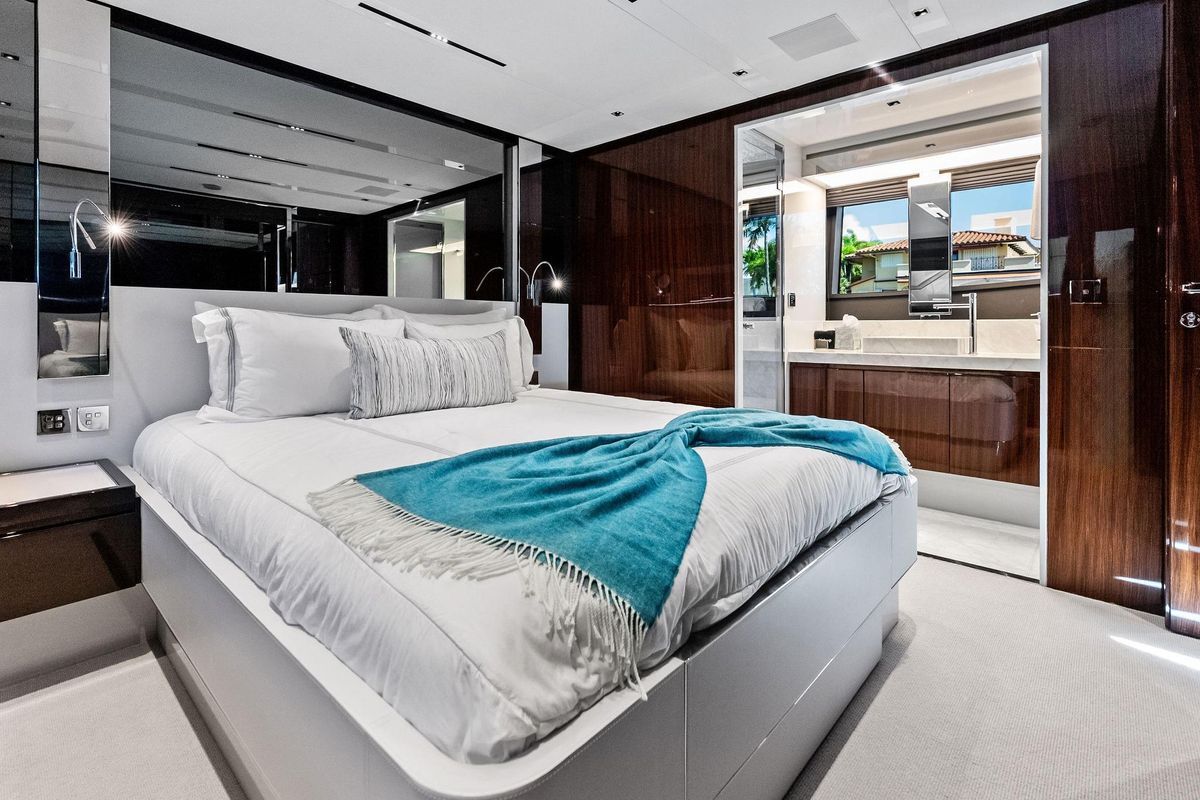 2024 Riva 76 