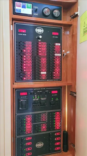 Vortex Yacht Photos Pics 