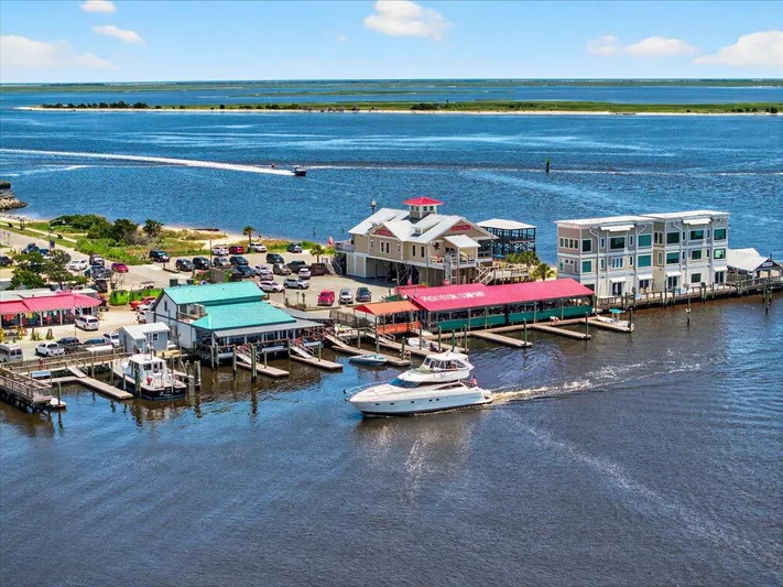 Vortex Yacht Photos Pics 