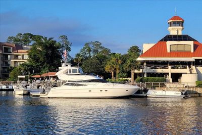 Yacht