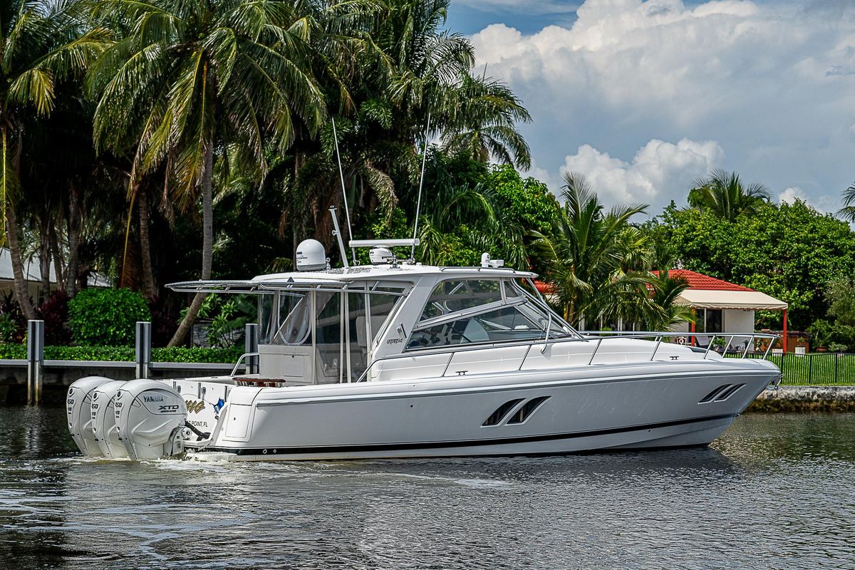2014 Intrepid 47 