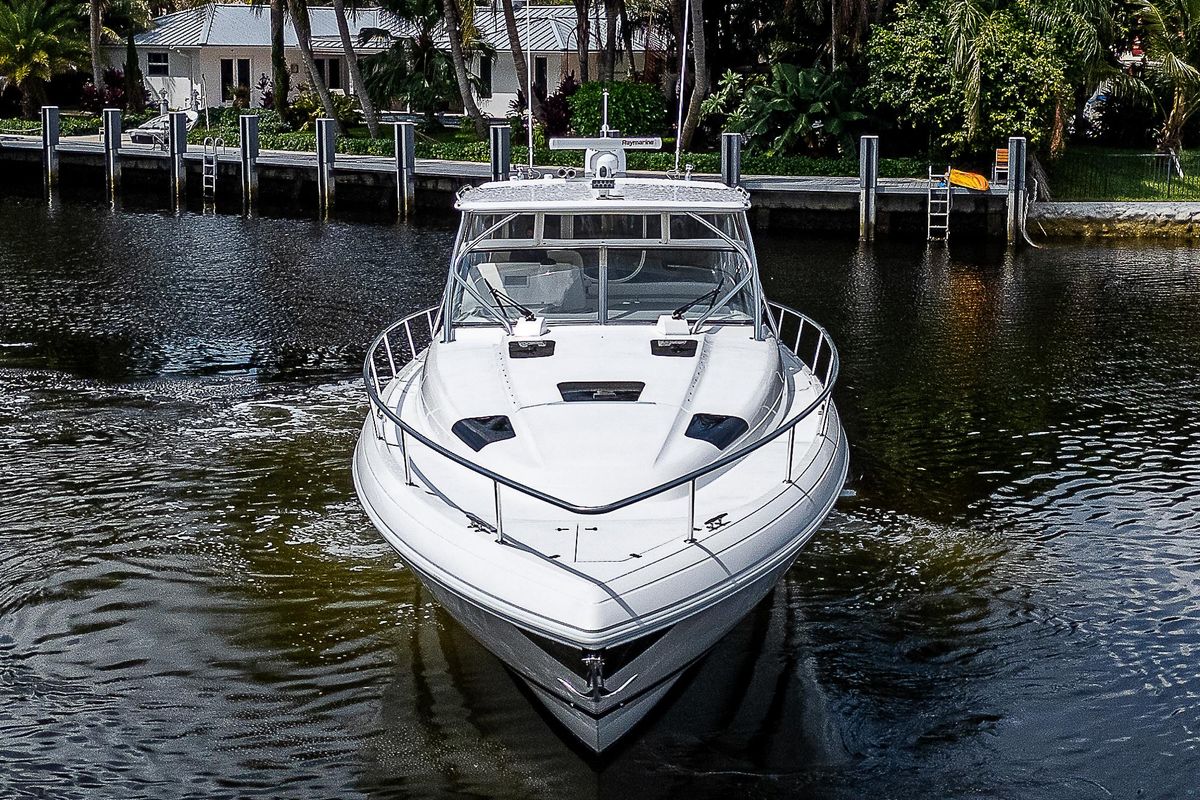 2014 Intrepid 47 