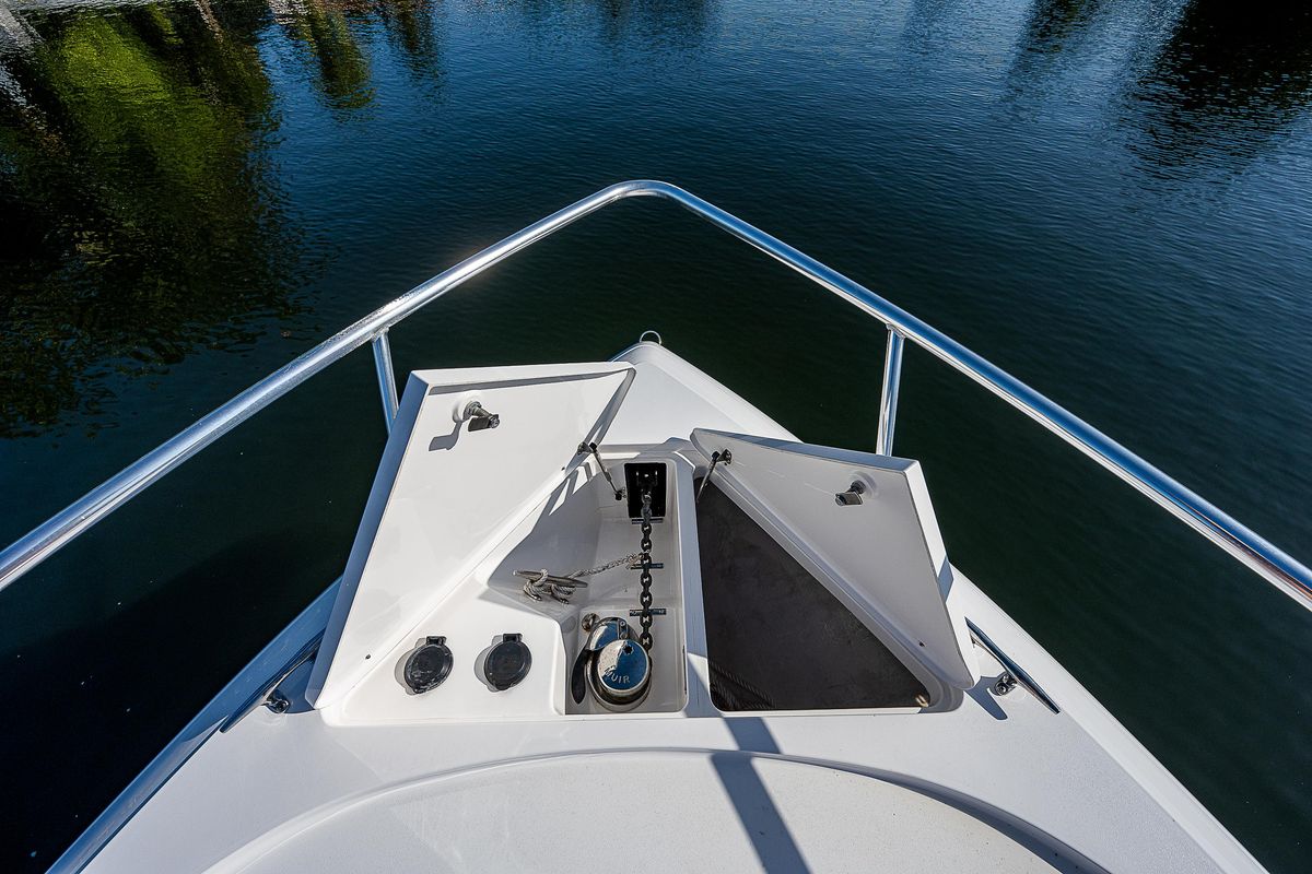 2014 Intrepid 47 