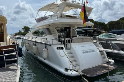 Elegance Yachts 60 Garage