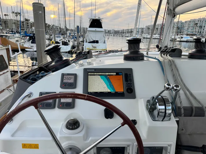 Nomad Yacht Photos Pics 