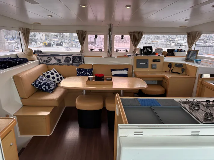 Nomad Yacht Photos Pics 