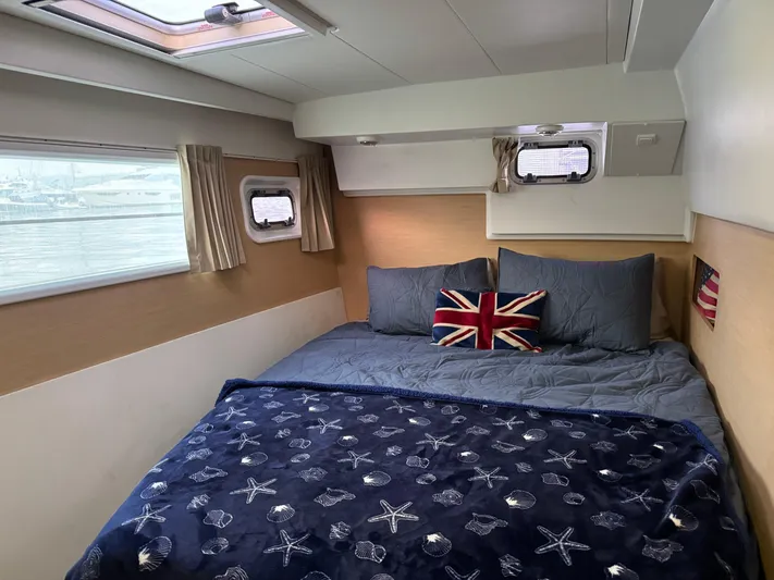 Nomad Yacht Photos Pics 