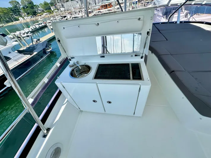 Anemone Yacht Photos Pics 