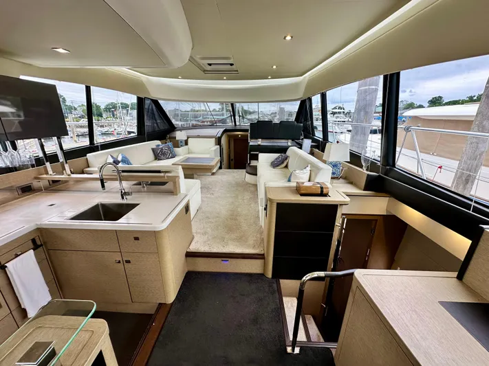 Anemone Yacht Photos Pics 