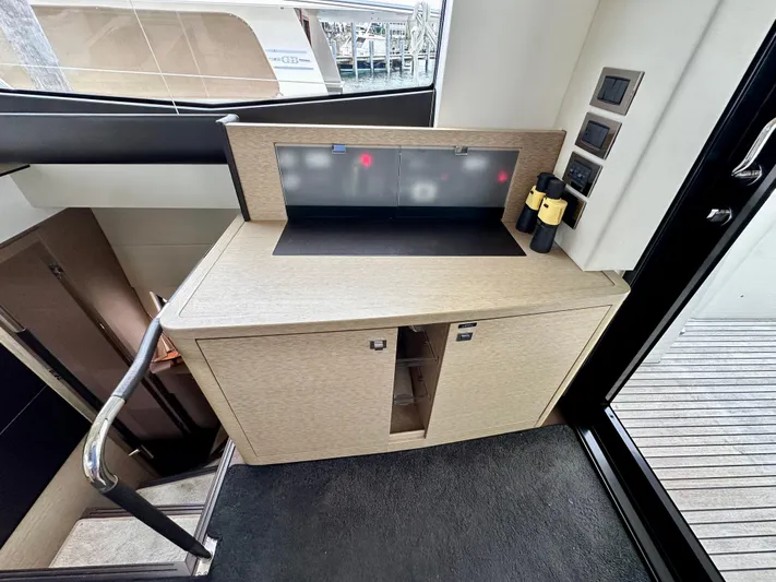 Anemone Yacht Photos Pics 