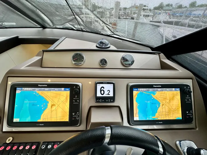 Anemone Yacht Photos Pics 