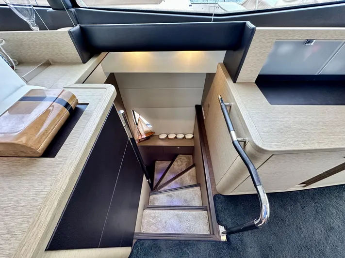 Anemone Yacht Photos Pics 