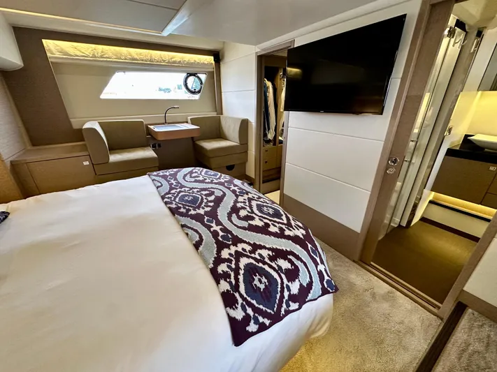 Anemone Yacht Photos Pics 