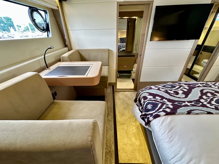 Anemone Yacht Photos Pics 