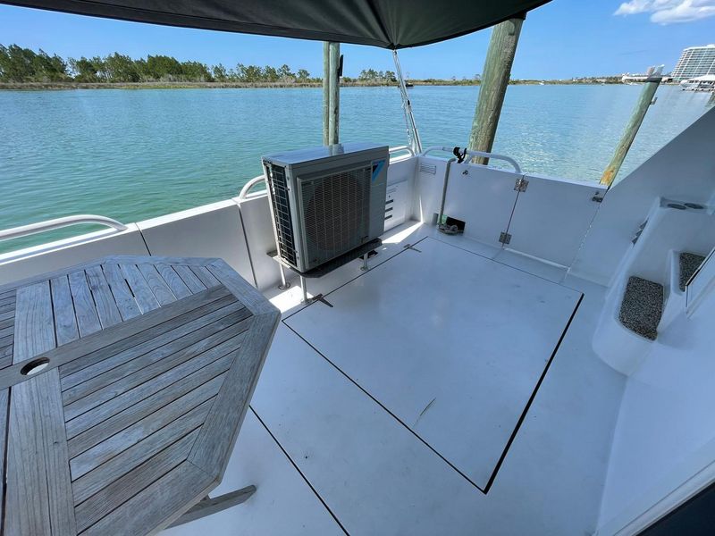 1997 Stardust Cruisers Motor Yacht Coastal Cruiser