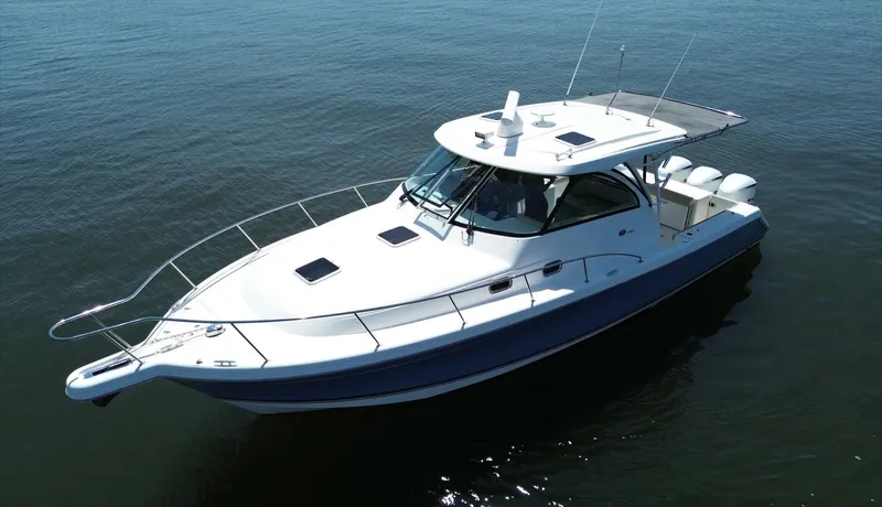 The Seaql Yacht Photos Pics 2020 Pursuit Os 385 Offshore - Image 2