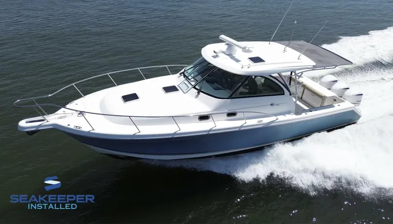 The Seaql Yacht Photos Pics 2020 Pursuit Os 385 Offshore - Image 1