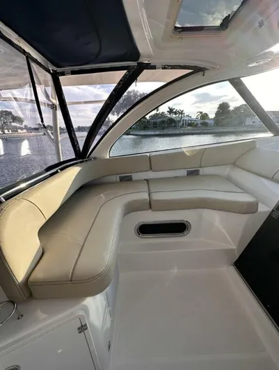 The Seaql Yacht Photos Pics 2020 Pursuit Os 385 Offshore - Image 16