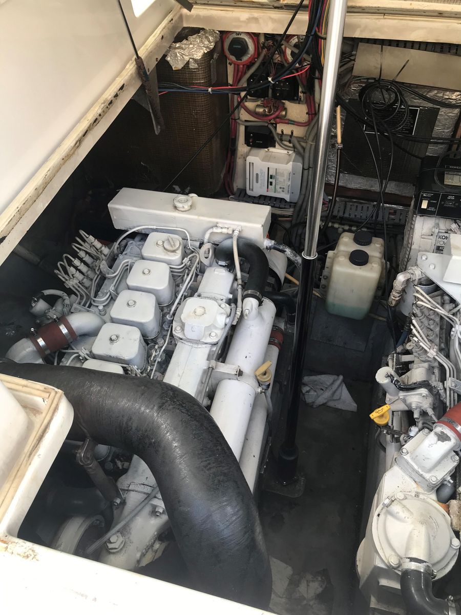 2002 Luhrs 34 