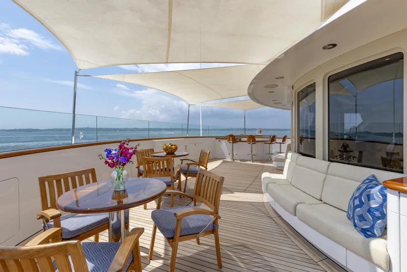 Laurel Yacht Photos Pics 